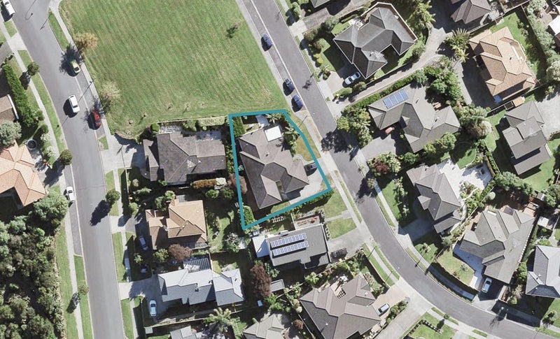 26 Mackwell Road, Fairview Heights, Auckland - Carousel 1