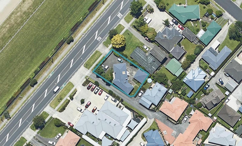 1432 Cameron Road, Greerton, Tauranga - Carousel 1