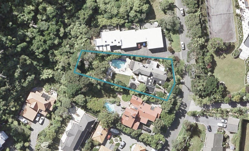 61 Cheviot Road, Lowry Bay, Lower Hutt - Carousel 1