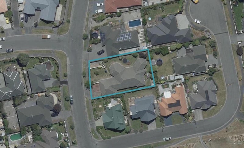 36 Orlando Crescent, Waimairi Beach, Christchurch - Carousel 1