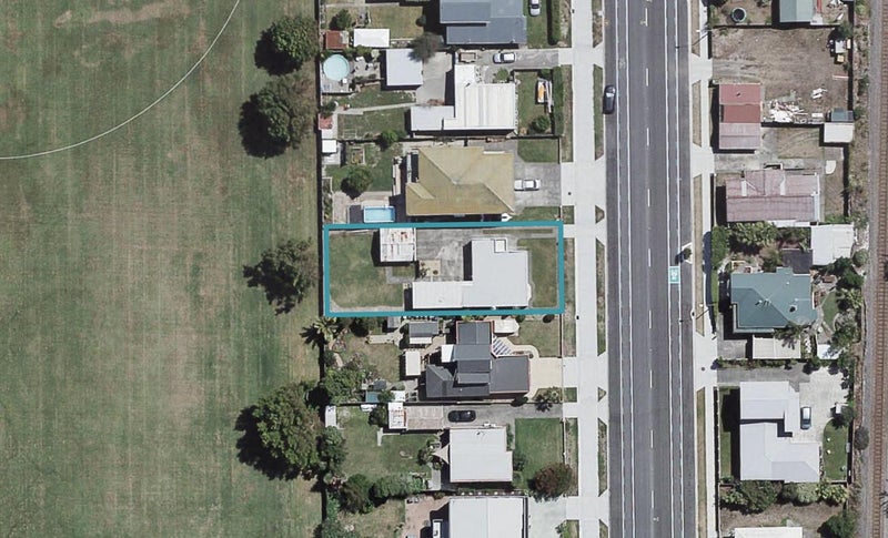 13 Te Awa Avenue, Te Awa, Napier - Carousel 1