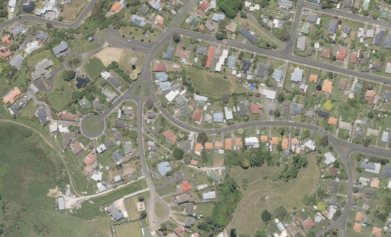 13 Maxwell Avenue, Durie Hill, Whanganui - Carousel 1