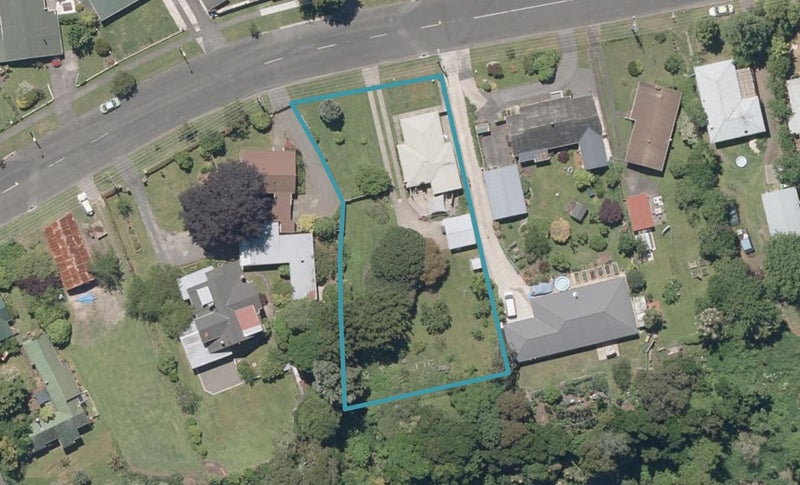 344 Somme Parade, Aramoho, Whanganui - Carousel 1