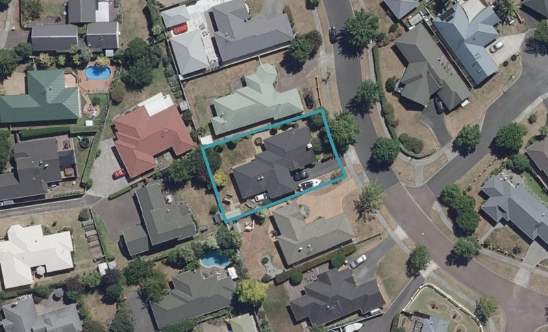 10 Waipuna Place, Rototuna, Hamilton - Carousel 1