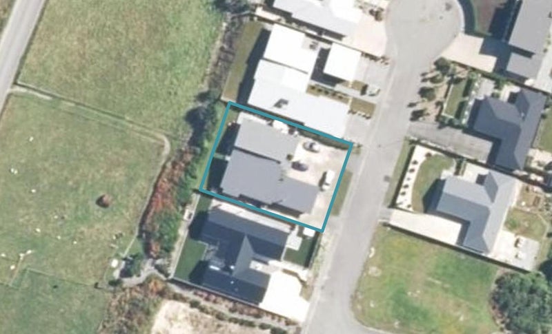 14 Karoro Place, Karoro, Greymouth - Carousel 1