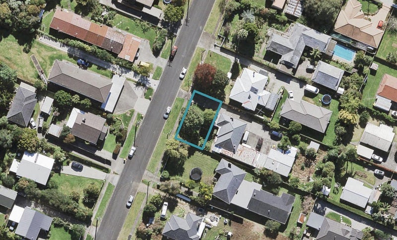 99A Lynwood Road, New Lynn, Auckland - Carousel 1