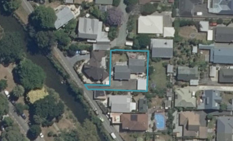 2/13 Avon Terrace, The Wood, Nelson - Carousel 1