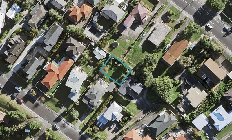 26E Stanton Terrace, Lynfield, Auckland - Carousel 1