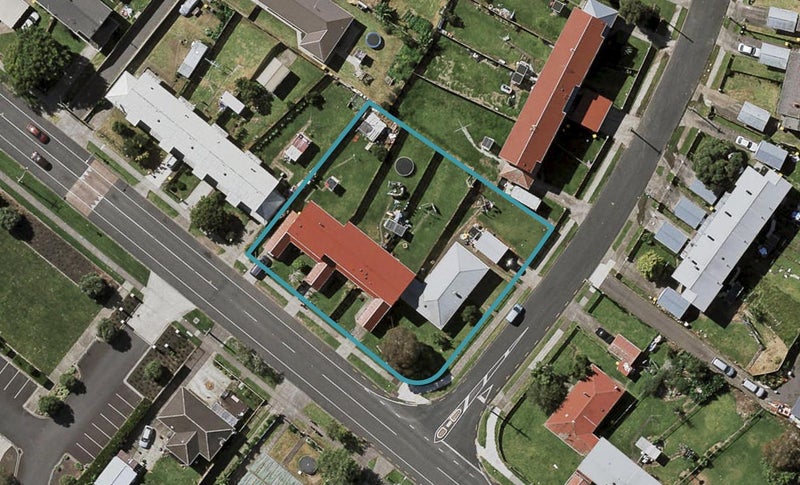 66 Ferguson Road, Ōtara, Auckland - Carousel 1