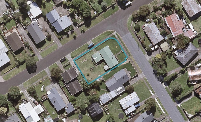 32 High Street East, Waitara, Waitara - Carousel 1