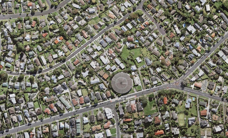 2/102 Pupuke Road, Hillcrest, Auckland - Carousel 1