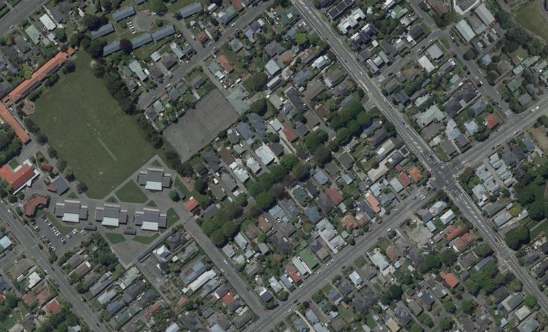 2/39 Dominion Avenue, Spreydon, Christchurch - Carousel 1