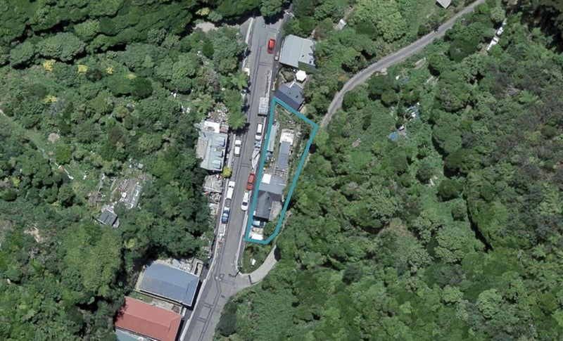83 Holloway Road, Aro Valley, Wellington - Carousel 1