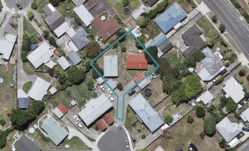1017A Cobham Place, Raureka, Hastings - Carousel 1