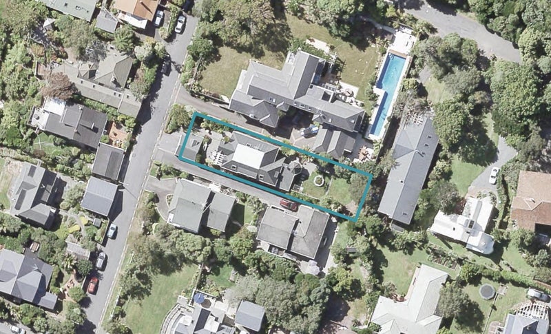 10 Tui Road, Days Bay, Lower Hutt - Carousel 1