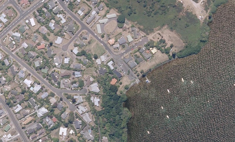 30 Alberta Street, Acacia Bay, Taupō - Carousel 1