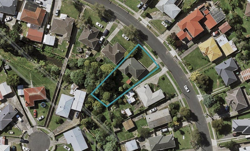 15 Rapson Road, Otara, Auckland - Carousel 1