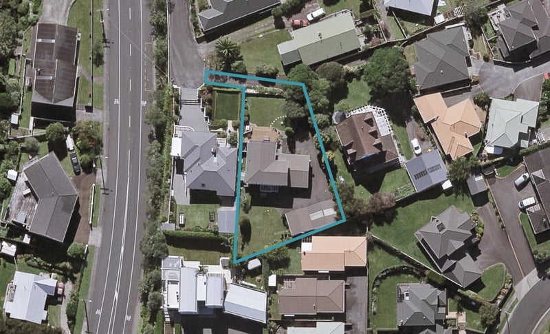 193A Mangorei Road, Merrilands, New Plymouth - Carousel 1