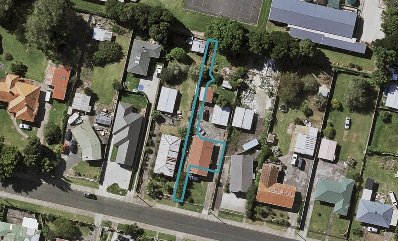 28B Franklyne Road, Otara, Auckland - Carousel 1