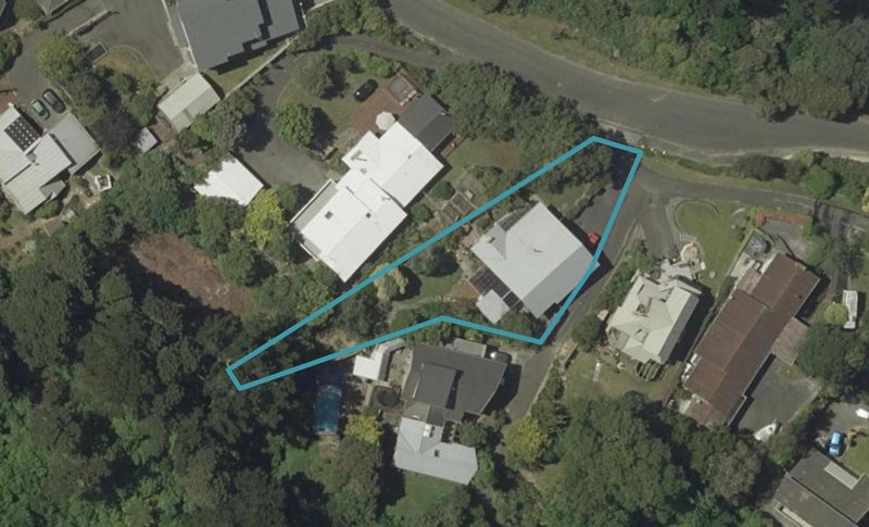 8 Mountain View Road, Fitzherbert, Palmerston North - Carousel 1