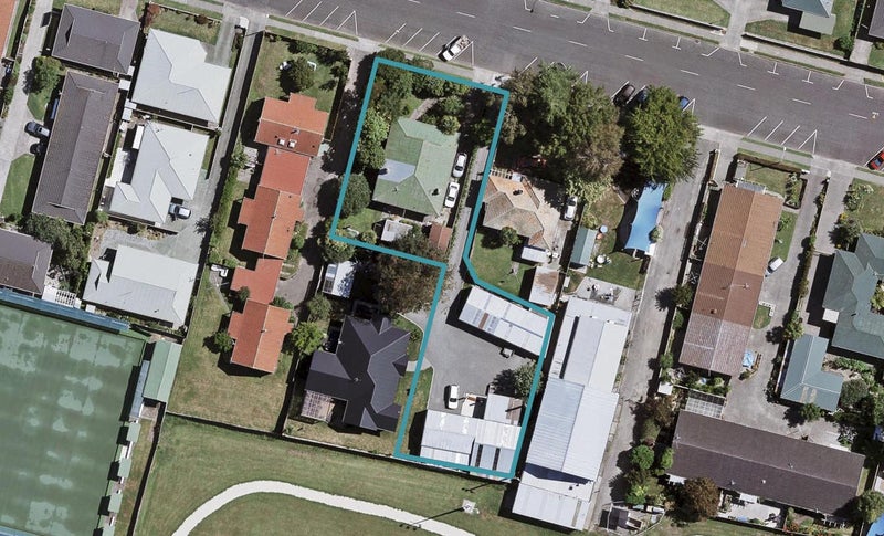 9 Peddie Street, Taradale, Napier - Carousel 1