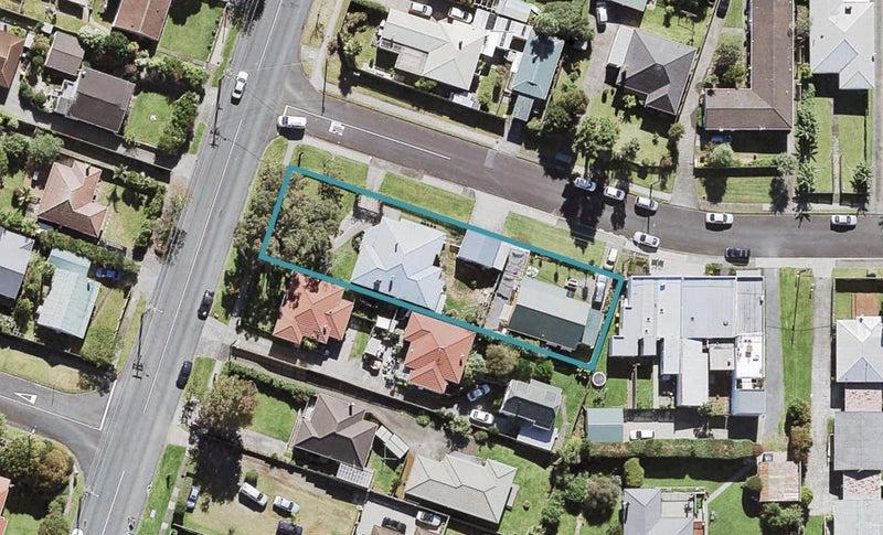 1 Tane Street, New Lynn, Auckland - Carousel 1