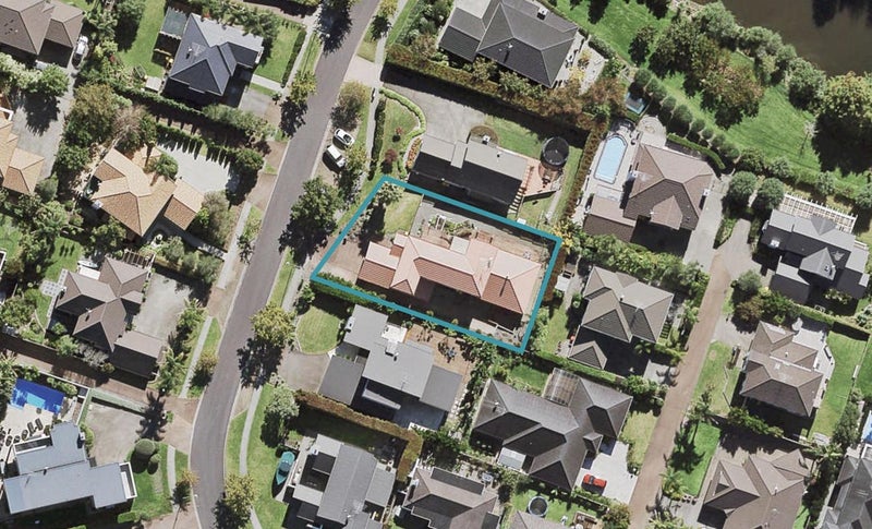 43 English Oak Drive, Schnapper Rock, Auckland - Carousel 1