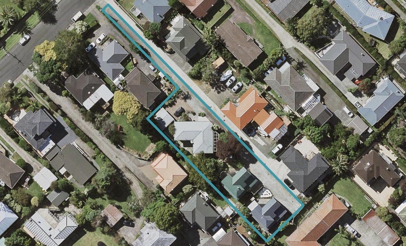 2/58 Karaka Street, Takapuna, Auckland - Carousel 1