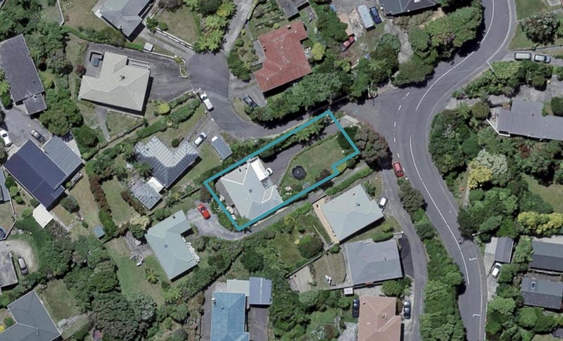 135 Broderick Road, Johnsonville, Wellington - Carousel 1