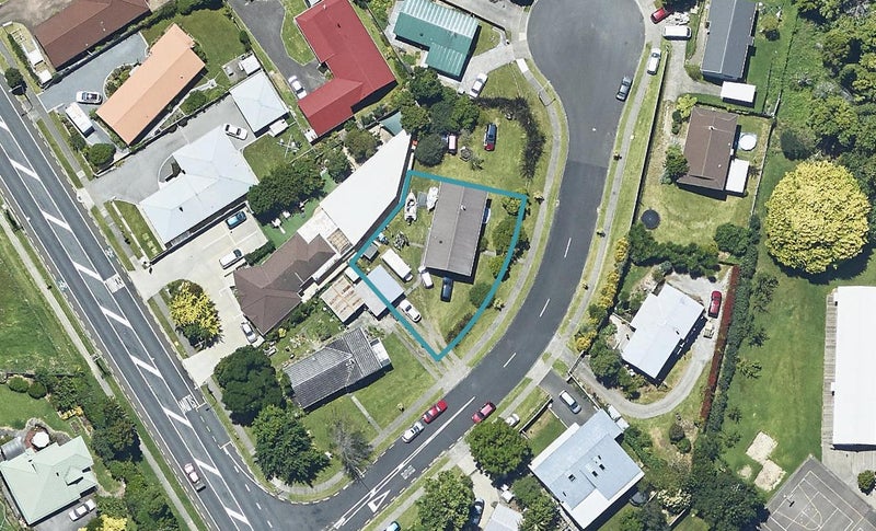 3 Pennington Place, Welcome Bay, Tauranga - Carousel 1