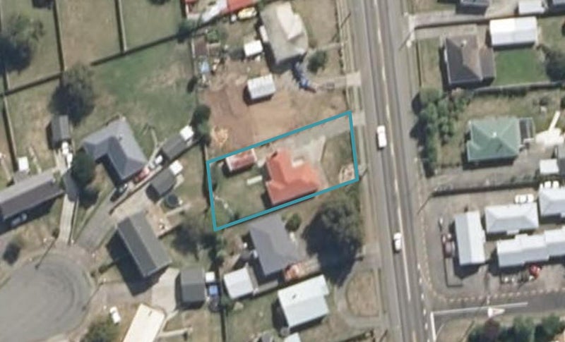 73 Bridge Street, Bulls - Carousel 1
