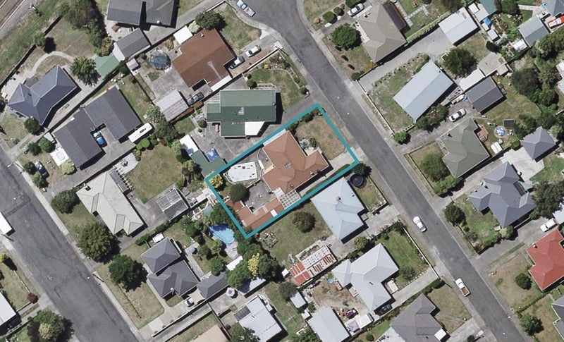 109 Conway Street, Mayfair, Hastings - Carousel 1