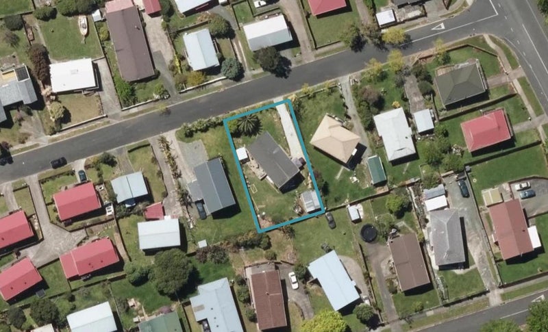 7 Ikatere Place, Raumanga, Whangarei - Carousel 1