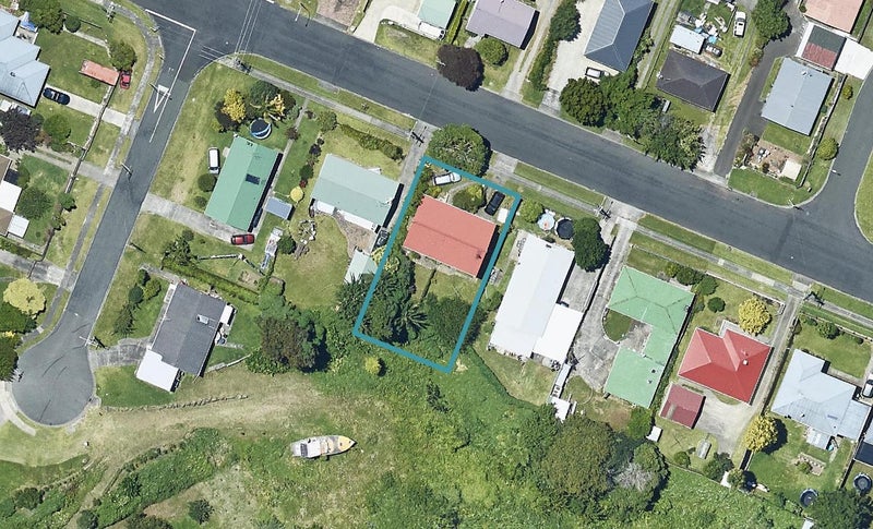 18 Tuthill Street, Gate Pa, Tauranga - Carousel 1