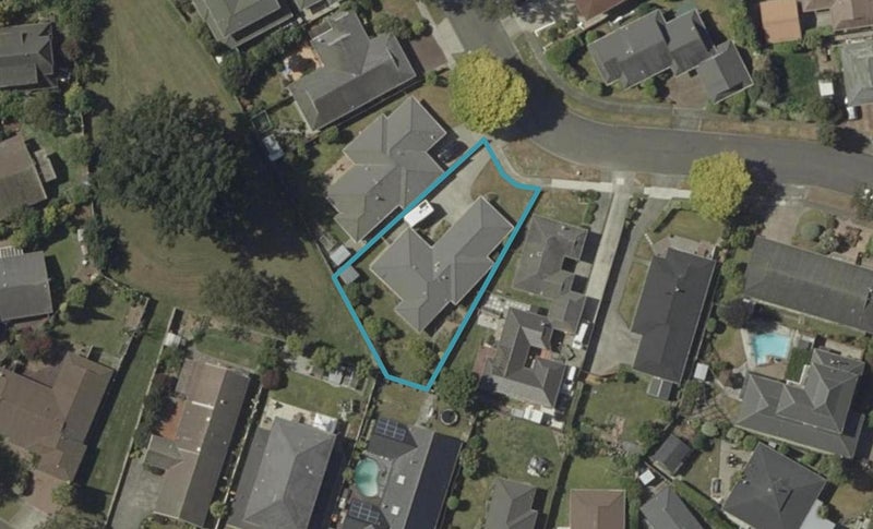 5 Caulfield Place, Awapuni, Palmerston North - Carousel 1