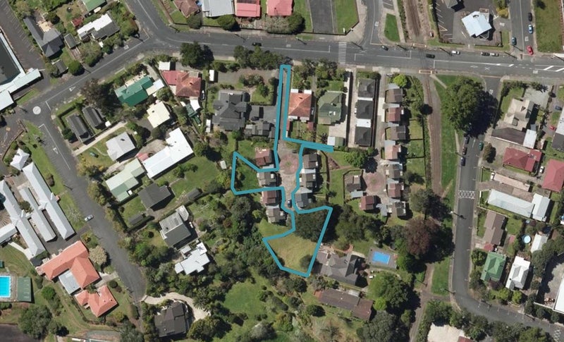 23F Manse Street, Regent, Whangarei - Carousel 1