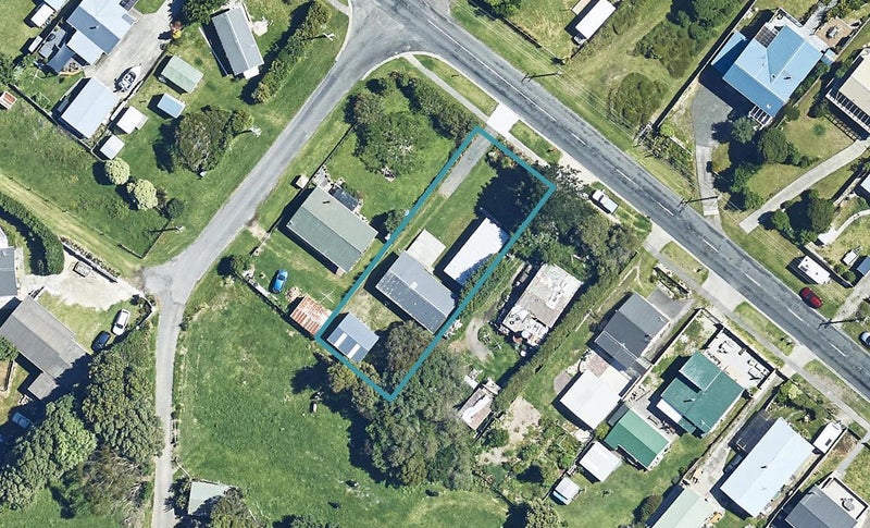 114 Pukehina Parade, Pukehina, Te Puke - Carousel 1