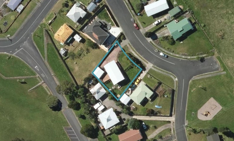 4 Lancaster Place, Raumanga, Whangarei - Carousel 1