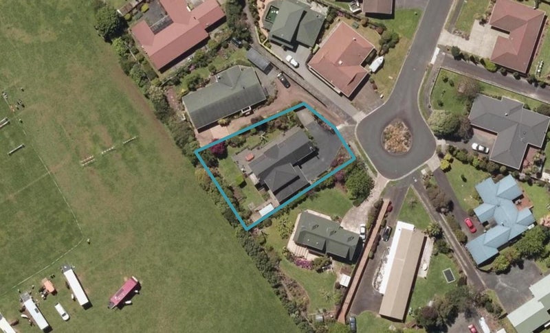 12 Heron Place, Maunu, Whangarei - Carousel 1
