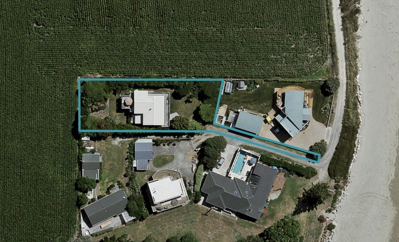 102 Tiakitai Road, Waimarama, Havelock North - Carousel 1
