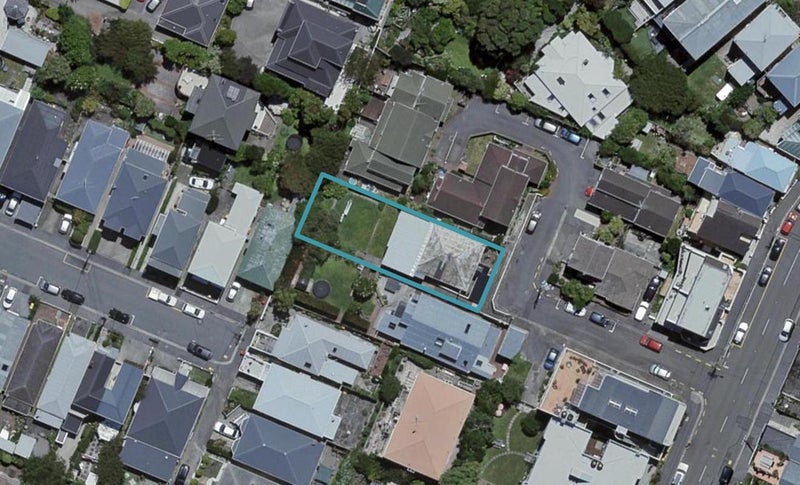 3 Duke Street, Mount Victoria, Wellington - Carousel 1