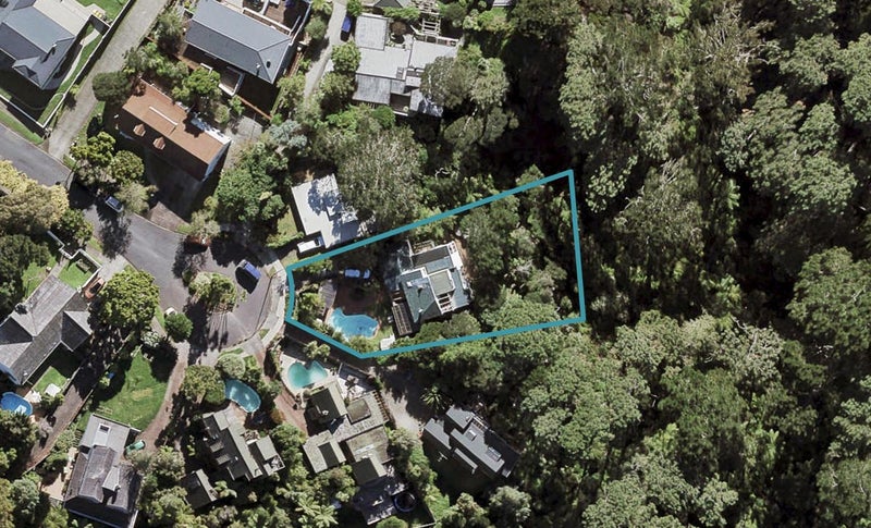 30 Blundell Place, Chatswood, Auckland - Carousel 1