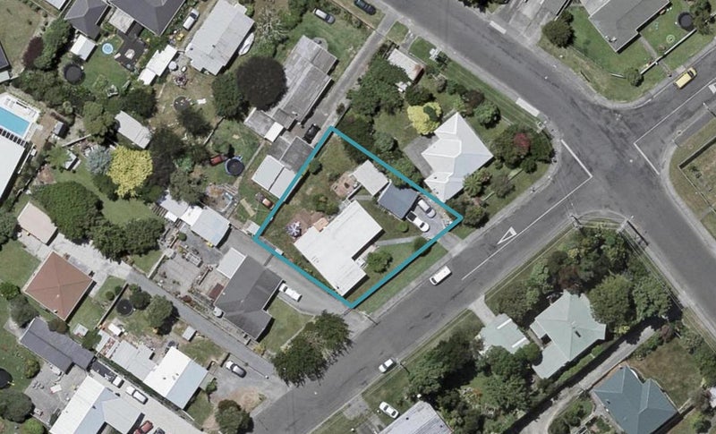 37 Lemon Street, Otaki - Carousel 1