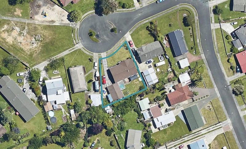 6 Urquhart Place, Fairy Springs, Rotorua - Carousel 1