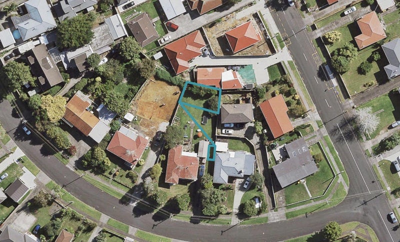 3C Totara Road, Manurewa, Auckland - Carousel 1