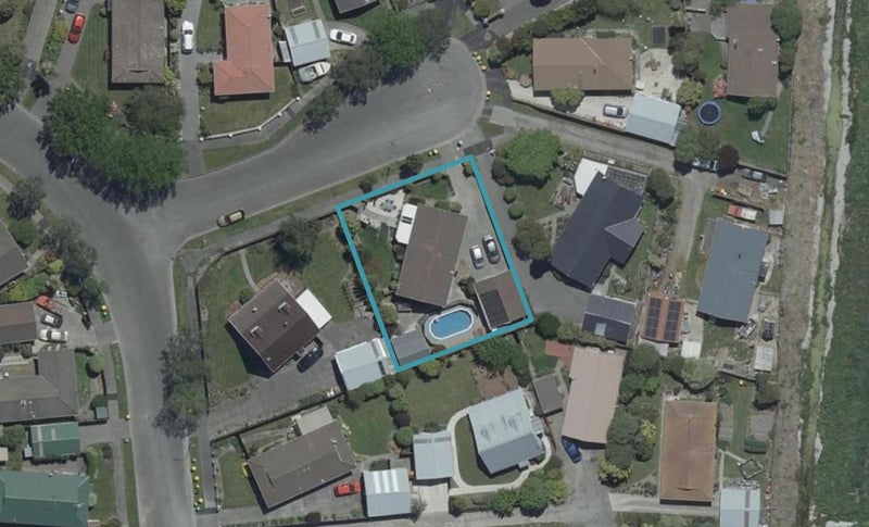 4 Te One Place, Redwood, Christchurch - Carousel 1