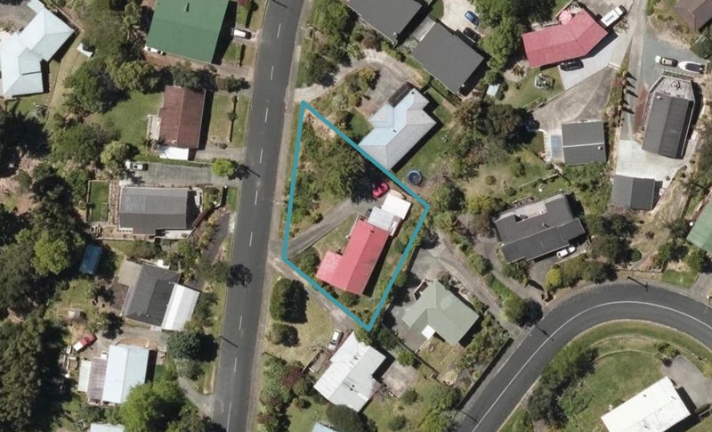 46 Hilltop Avenue, Morningside, Whangarei - Carousel 1