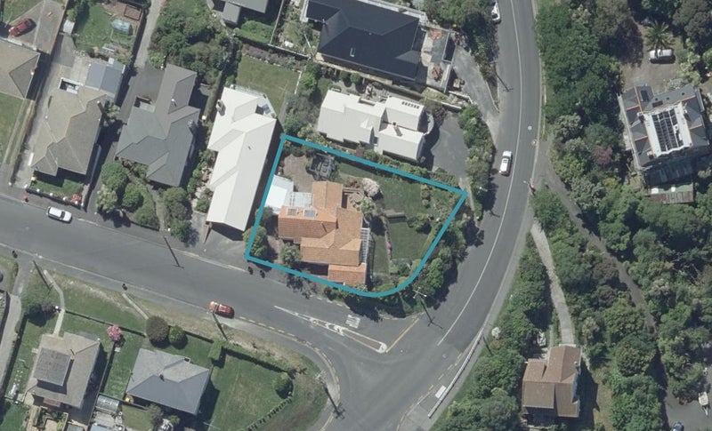 90 Ravenswood Road, Saint Clair, Dunedin - Carousel 1