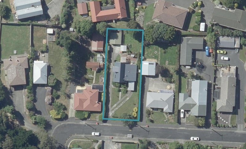 29 Edward Street, Abbotsford, Dunedin - Carousel 1