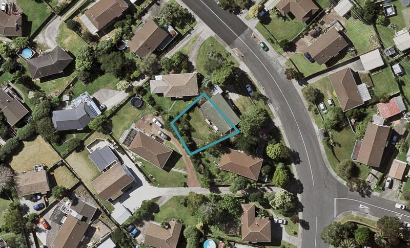 38B Meadowood Drive, Unsworth Heights, Auckland - Carousel 1
